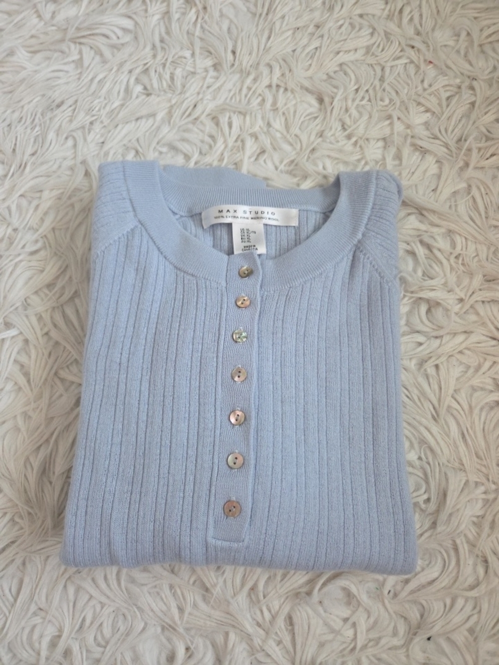 Max Studio Womens XLarge 100% Extra Fine Merino Wool Sweater Henley Light Blue